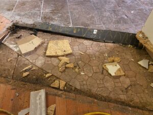The original kitchen floor form the 80s